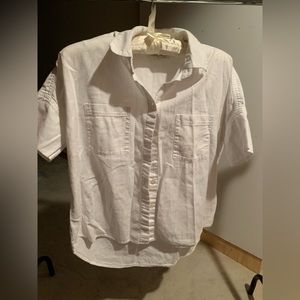 Madewell Button up shirt. 100% cotton. Size Small